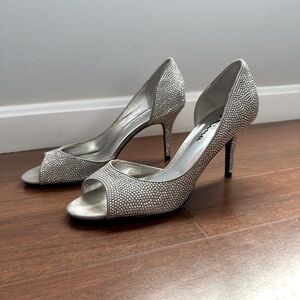 Women’s silver heels